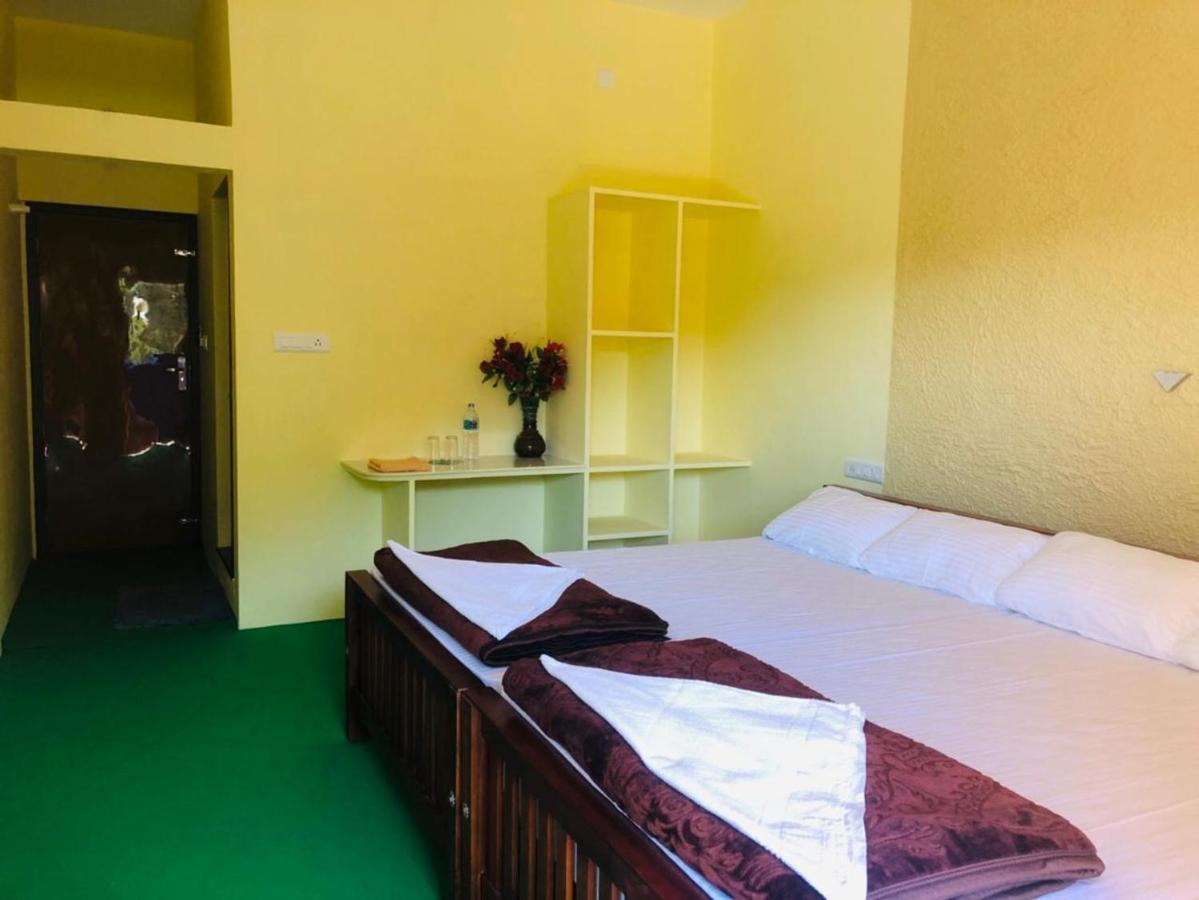 Riverbench Homestay Munnar, Anaviratty 外观 照片